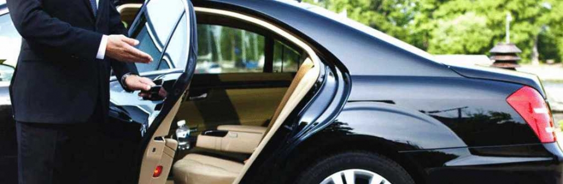 Luxury Sedan DC Cover Image